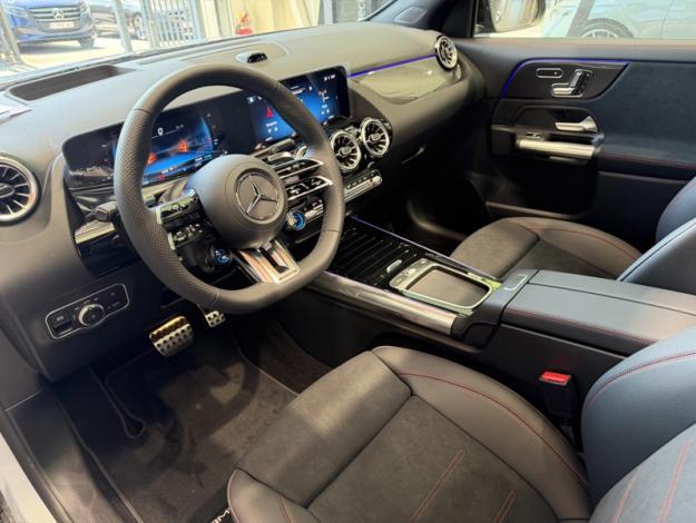 MERCEDES-BENZ GLA-Klasse Mercedes-AMG GLA 35 4MATIC Off-Roader
