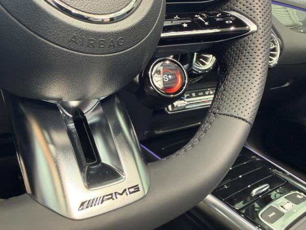 MERCEDES-BENZ GLA-Klasse Mercedes-AMG GLA 35 4MATIC Off-Roader