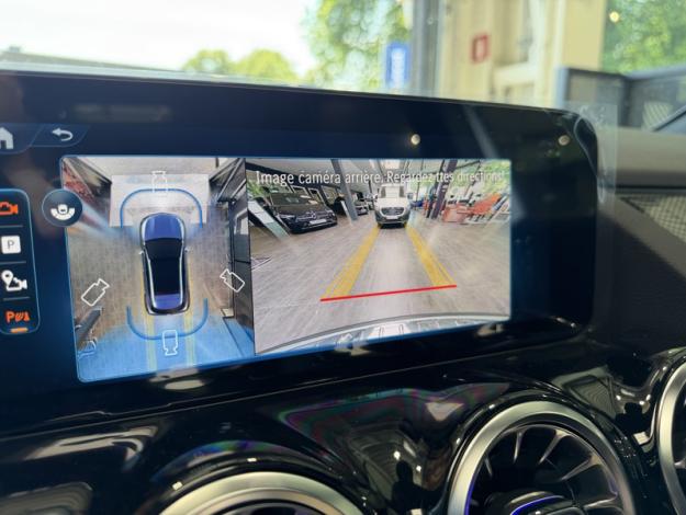 MERCEDES-BENZ GLA-Klasse Mercedes-AMG GLA 35 4MATIC Off-Roader