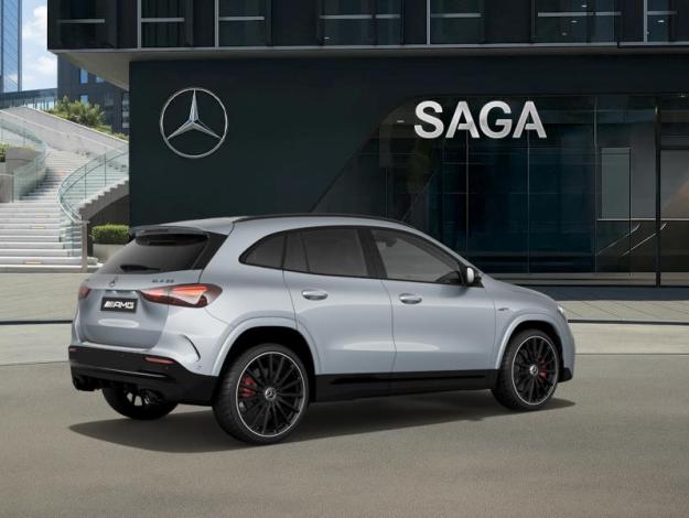 MERCEDES-BENZ GLA-Klasse Mercedes-AMG GLA 35 4MATIC Off-Roader