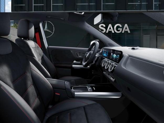 MERCEDES-BENZ GLA-Klasse Mercedes-AMG GLA 35 4MATIC Off-Roader
