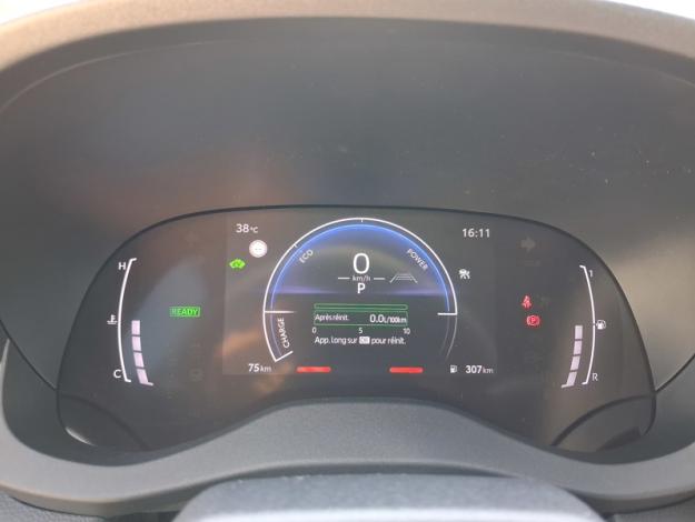 TOYOTA Yaris Hybride 116h Design  YARIS HYBRIDE 116H DESIGN PACK MY26