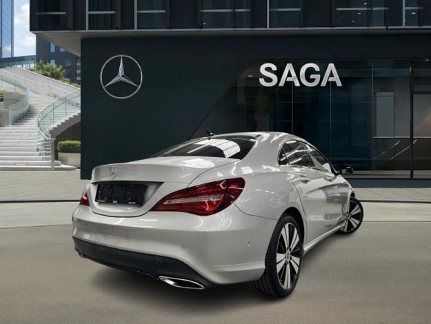 MERCEDES-BENZ CLA 180 d Coupé Urban Auto  