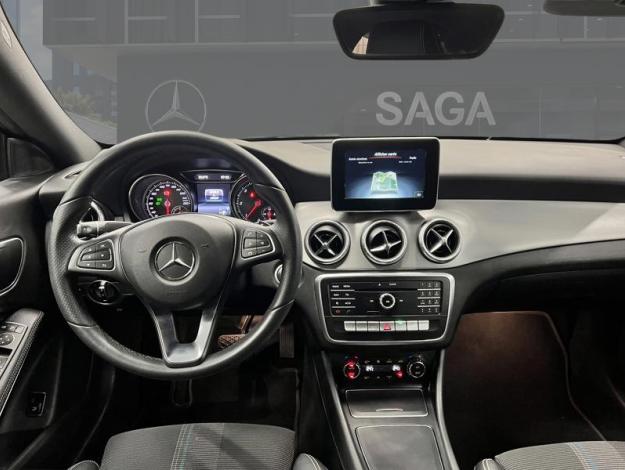MERCEDES-BENZ CLA-Klasse CLA 180 d Coupé