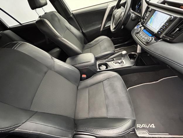 TOYOTA RAV4 AWD Black Edition  