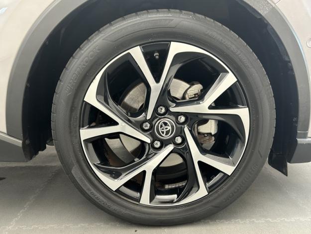 TOYOTA C-HR 1.8 Hybride 122 Team Deutsch land  