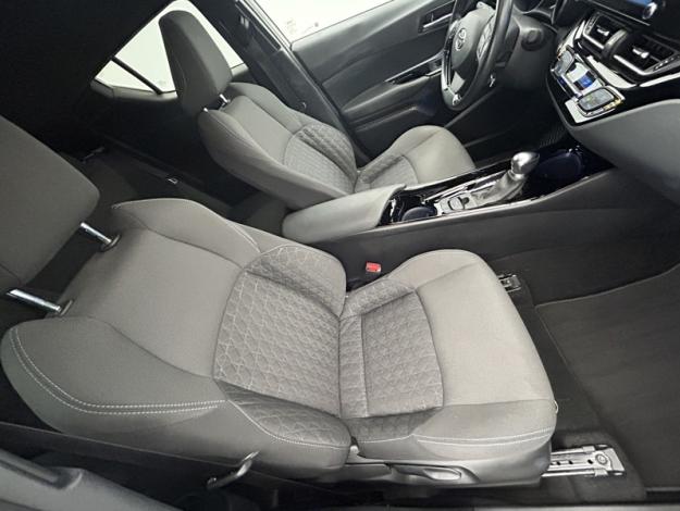 TOYOTA C-HR 1.8 Hybride 122 Team Deutsch land  