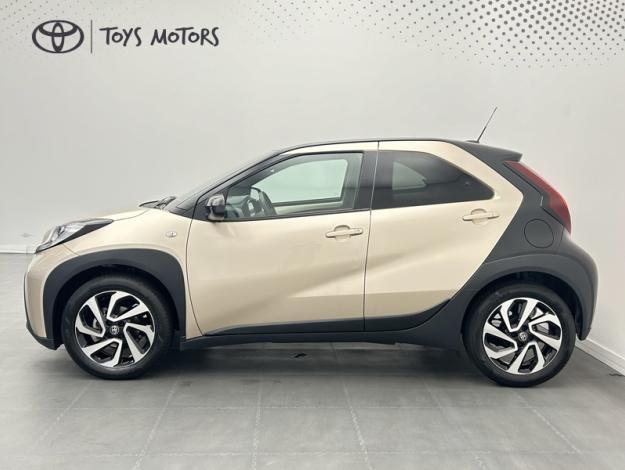 TOYOTA Aygo X 1.0 VVT-i 72 Design   