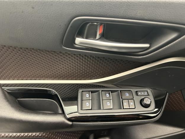 TOYOTA C-HR 1.8 HYBRIDE 122 DISTINCTIVE  