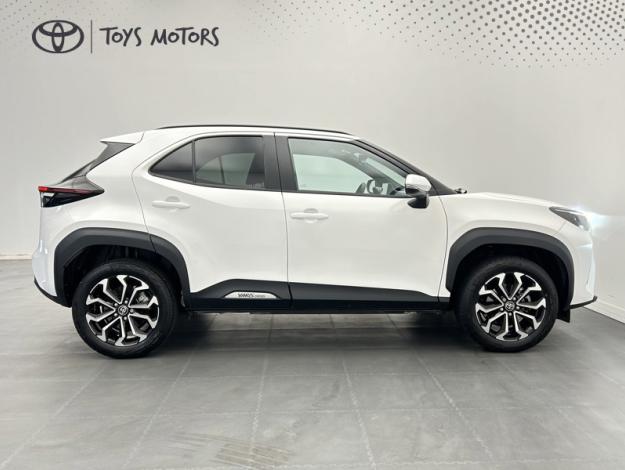 TOYOTA Yaris Cross 130H Design cargo  