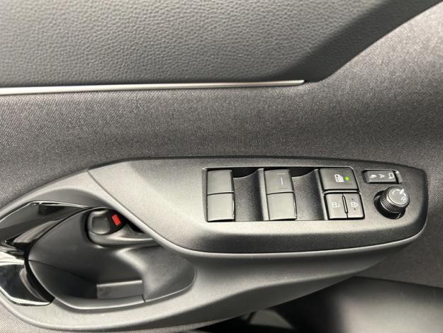 TOYOTA Yaris Cross 130H Design cargo  