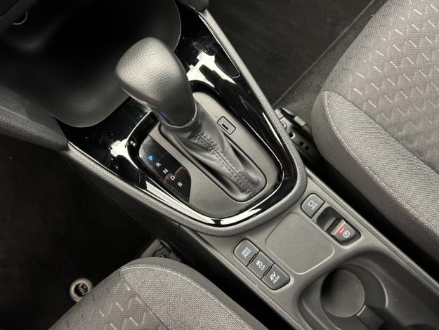 TOYOTA Yaris Cross 130H Design cargo  