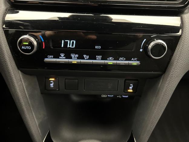 TOYOTA Yaris Cross 130H Design cargo  