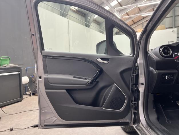 MERCEDES-BENZ T-Klasse T 180 STYLE Standard