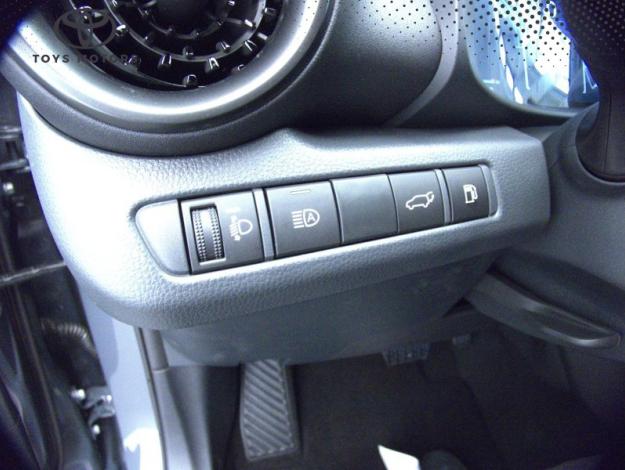 TOYOTA C-HR 1.8 Hybride 140 Graphic  
