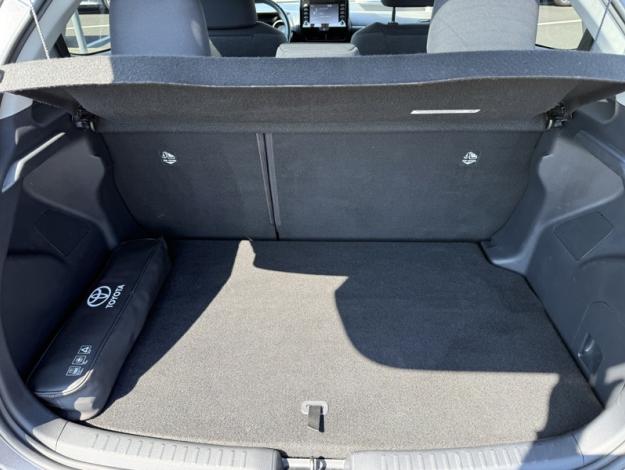 TOYOTA Yaris  116h Design  