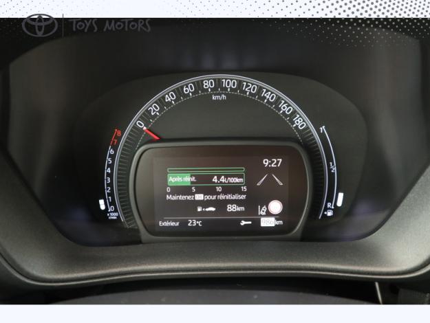 TOYOTA Aygo X 1.0 VVT-i 72 Design   