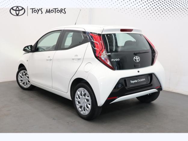 TOYOTA Aygo 1.0 VVT-i x-play MY20  