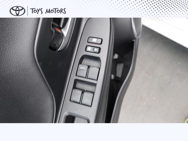TOYOTA Yaris 110 VVT-i Design Y20 CVT   