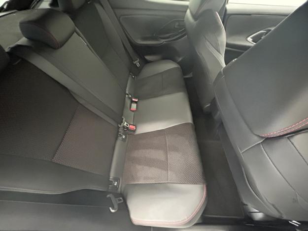 TOYOTA Yaris 116h GR SPORT  