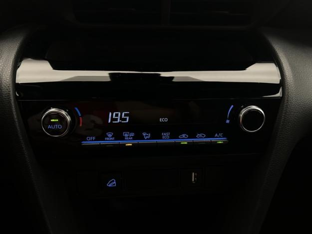 TOYOTA Yaris Cross 1.5 116H DESIGN AWD    