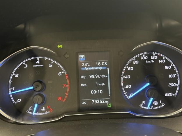 TOYOTA Yaris 110 VVT-i CVT Dynamic  