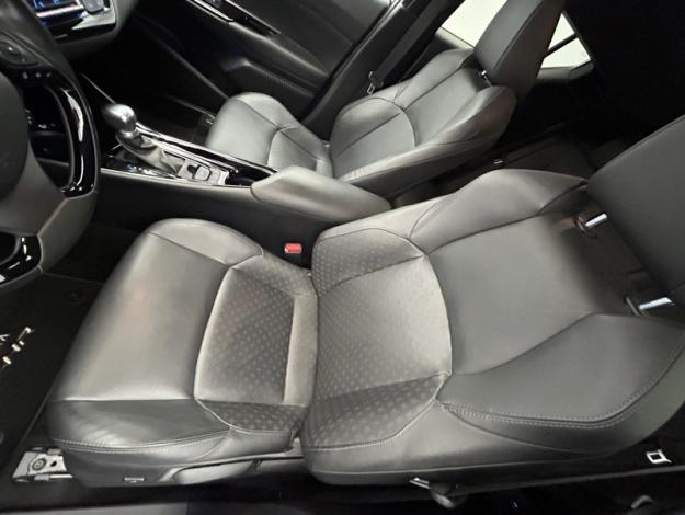 TOYOTA C-HR 1.8 HYBRIDE 122 GRAPHIC  PACK PREMIUM