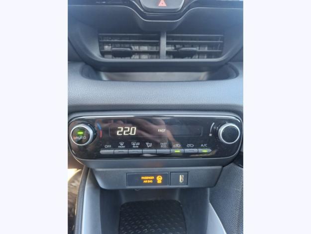 TOYOTA Yaris Hybrid Dynamic  1.5 116 ch 