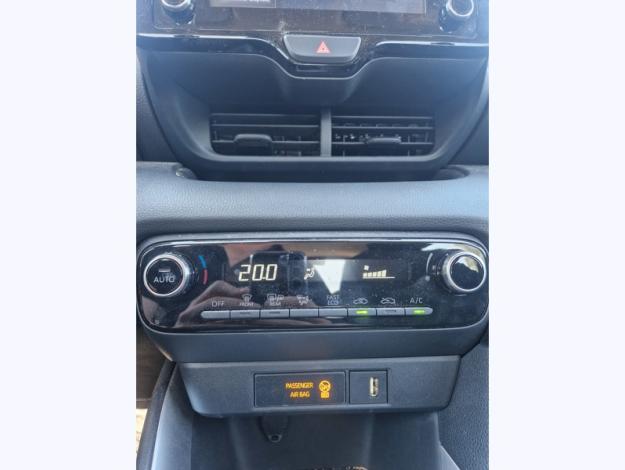 TOYOTA Yaris Hybride 116h Dynamic  