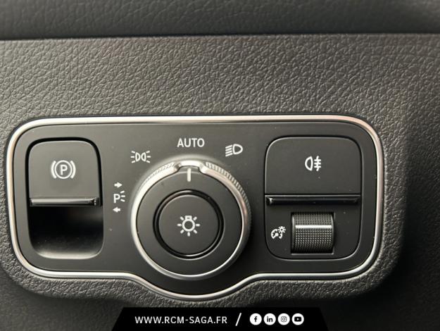 MERCEDES-BENZ EQB 250+  