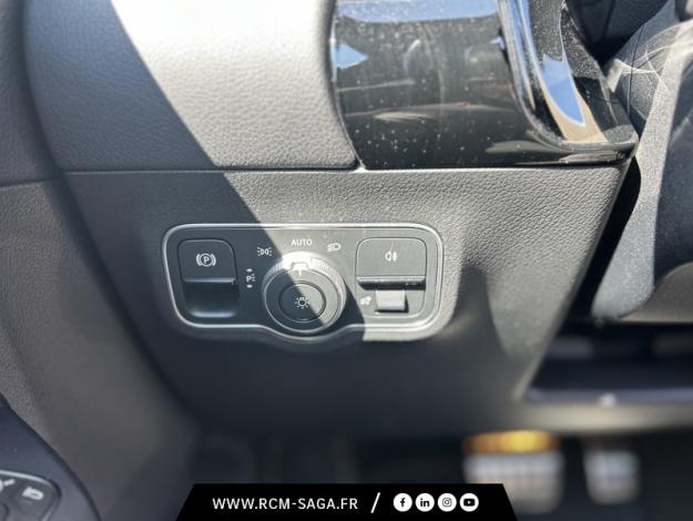 MERCEDES-BENZ GLA 200 d 150ch AMG Line 8G-DCT  