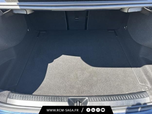 MERCEDES-BENZ Classe A 180 Berline AMG Line  