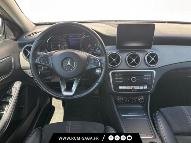 MERCEDES-BENZ GLA 200 d Sensation Urban 