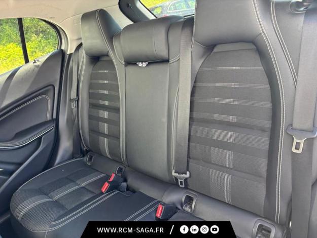 MERCEDES-BENZ GLA 200 d Sensation Urban 