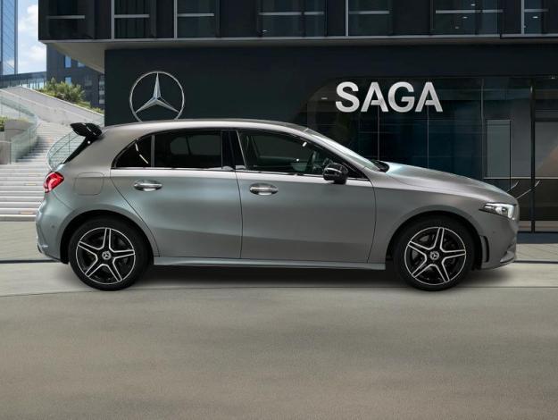 MERCEDES-BENZ A 250 e AMG Line  