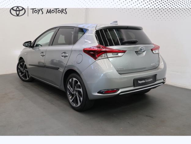 TOYOTA Auris Hybride 136h Design  