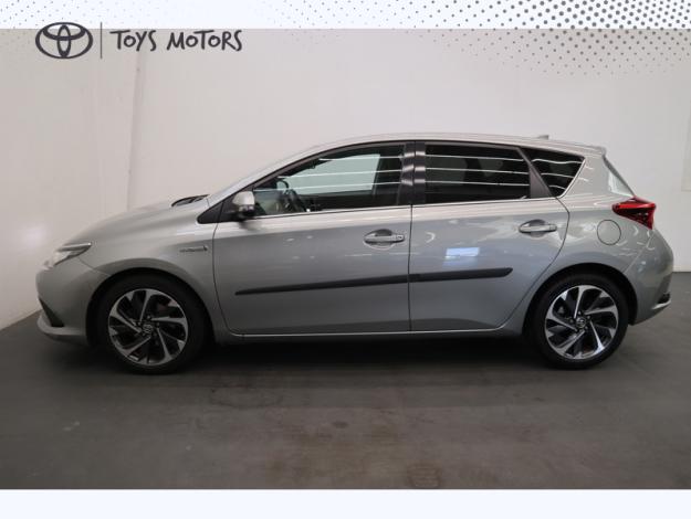TOYOTA Auris Hybride 136h Design  
