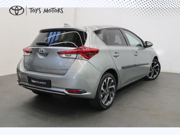 TOYOTA Auris Hybride 136h Design  