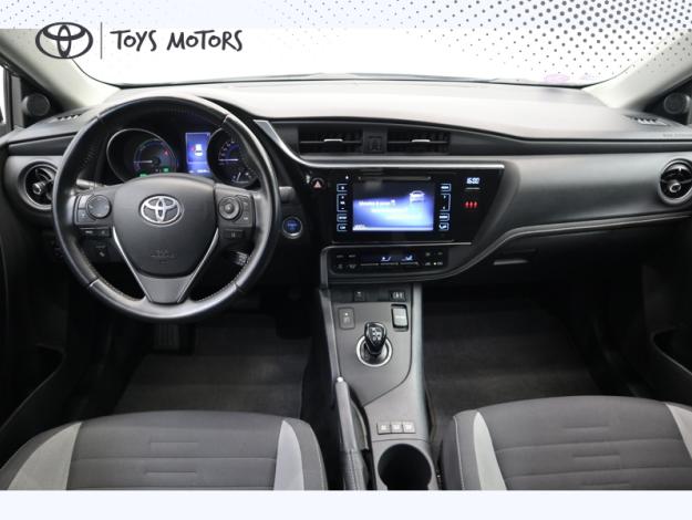 TOYOTA Auris Hybride 136h Design  