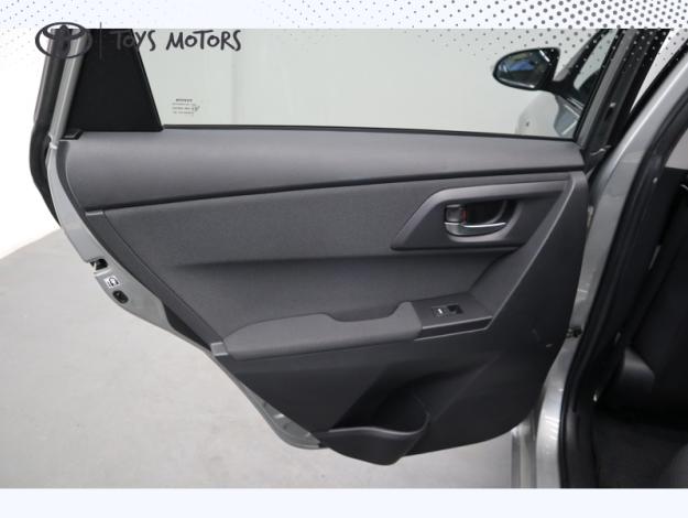 TOYOTA Auris Hybride 136h Design  