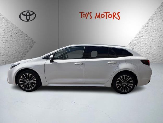 TOYOTA Corolla Touring Sports Hybrid Design   