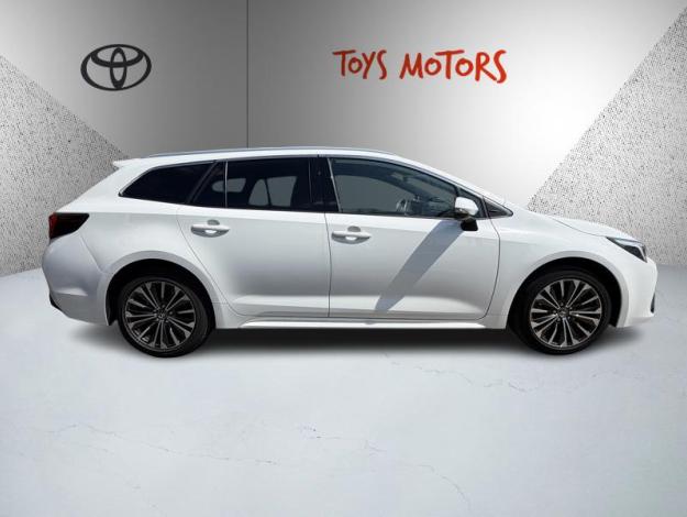 TOYOTA Corolla Touring Sports Hybrid Design   
