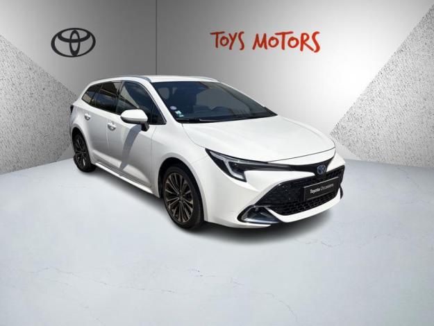 TOYOTA Corolla Touring Sports Hybrid Design   