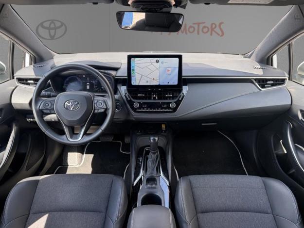 TOYOTA Corolla Touring Sports Hybrid Design   