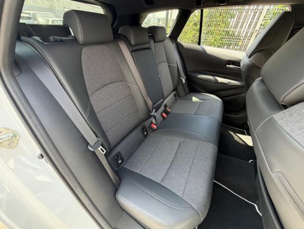 TOYOTA Corolla Touring Sports Hybrid Design   
