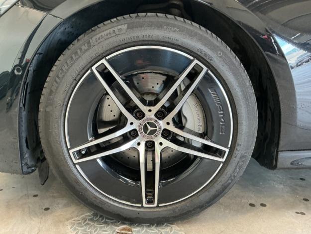 MERCEDES-BENZ E 220 d Berline AMG Line  
