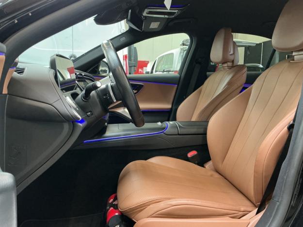 MERCEDES-BENZ E 220 d Berline AMG Line  