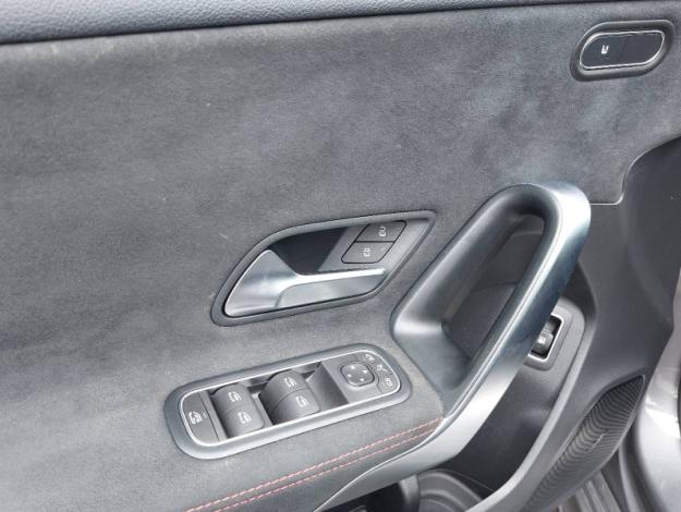 MERCEDES-BENZ Classe A 250 e AMG Line AMG Line Classe A/177 Classe A 250 e AMG Line