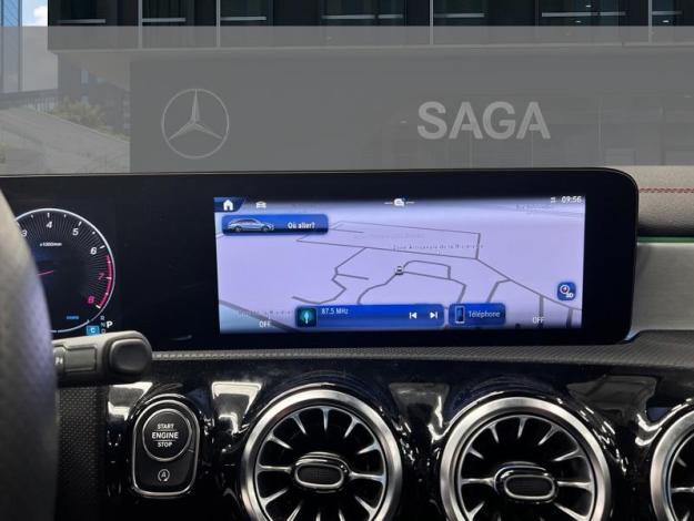 MERCEDES-BENZ CLA 180 Shooting Brake AMG Line Premium Plus 