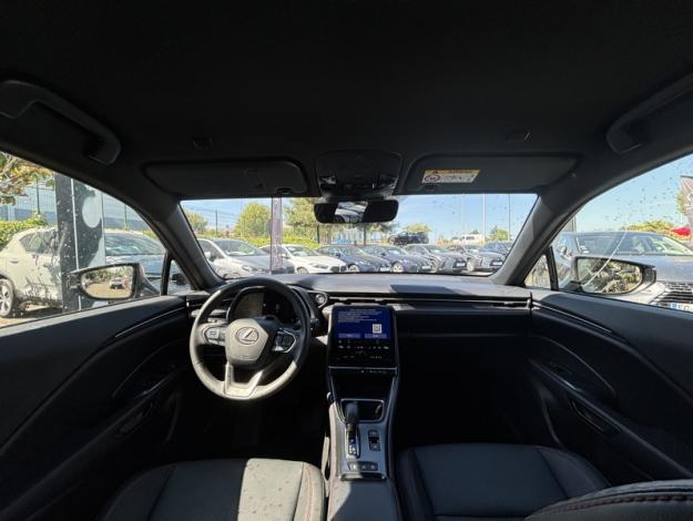 LEXUS LBX 1.5 136H 2WD Emotion  